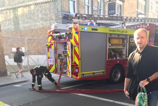 Londra metrosunda patlama: 18 yaralı